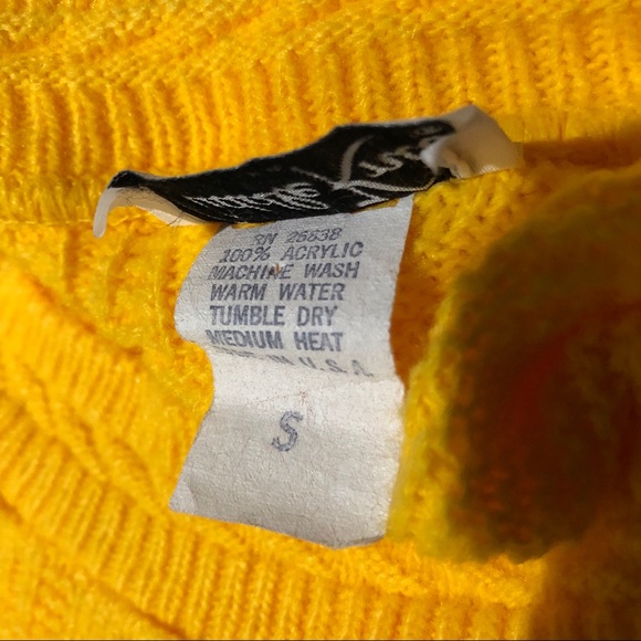 Vintage Cuddle Knit Cable Heart Sweater Yellow S - Picture 7 of 7